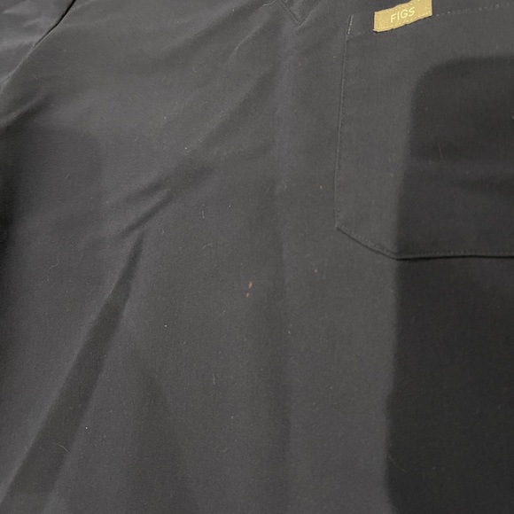 FIGS scrub top - Picture 3 of 4